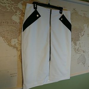 Worthington White Skirt Size 14